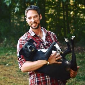 Meet your Posher, Philip